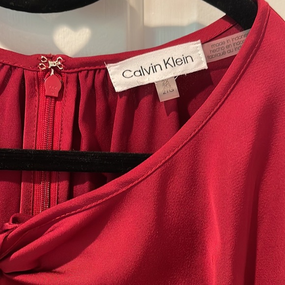 Calvin Klein Red Twist Neck shell 2X - Picture 4 of 6